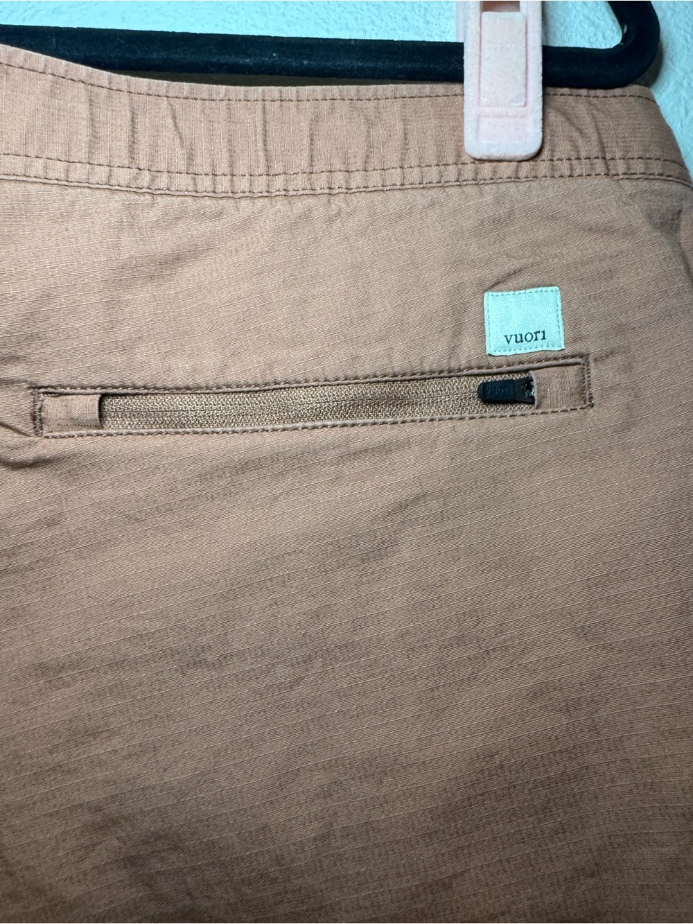 Vuori Women's Ripstop Pants - Picture 5 of 8